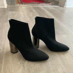 Zara ankle booties 36, size 6 metallic heels